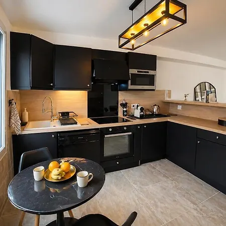 La Demeure Du Taureau T1 Cosy, Clim,wifi, Castillet 15 Min, Parking Facile Daire *