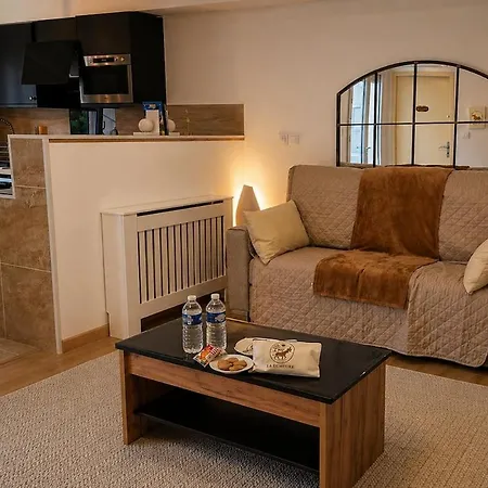 La Demeure Du Taureau T1 Cosy, Clim,wifi, Castillet 15 Min, Parking Facile Appartement Perpignan